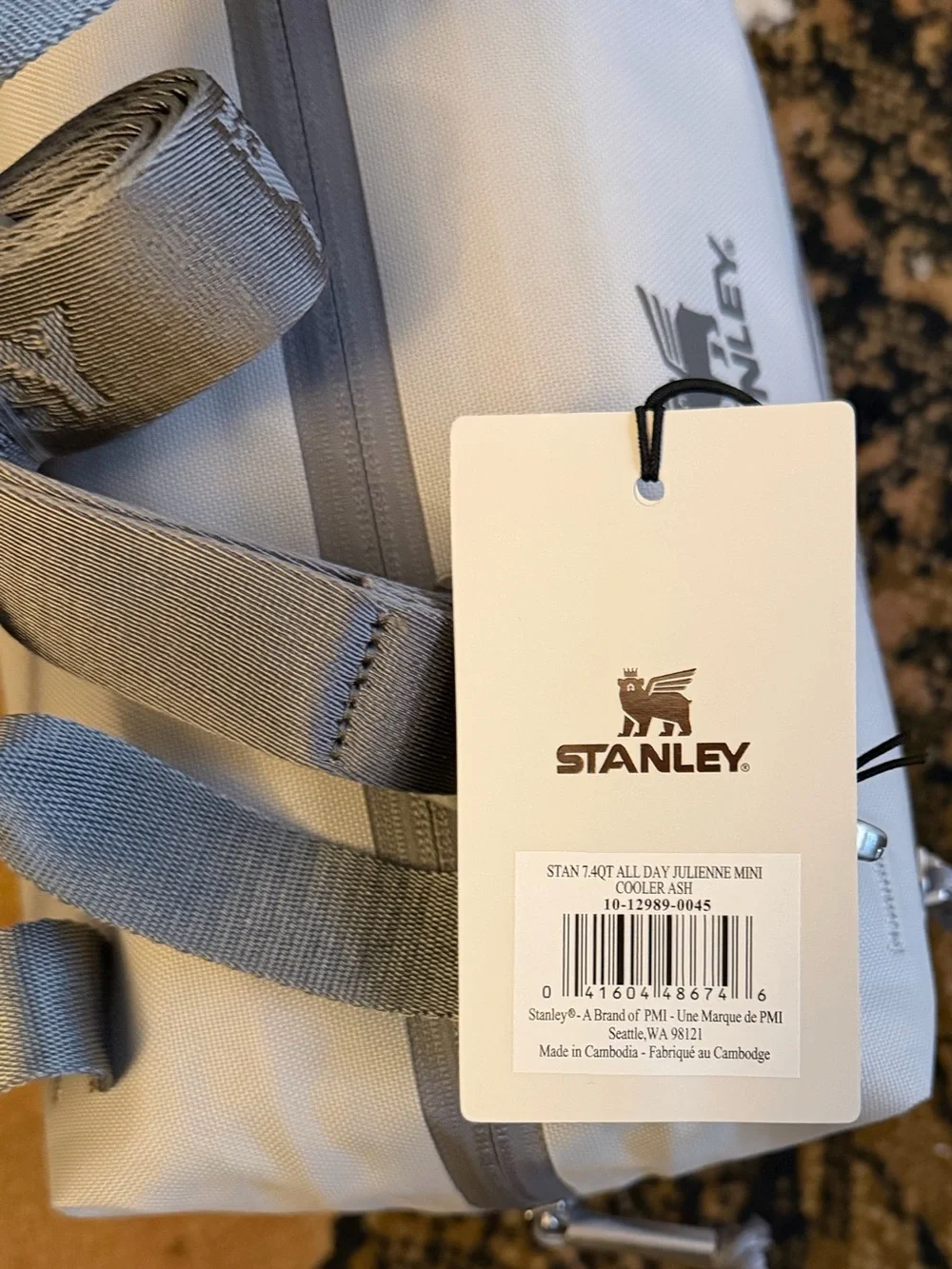 Stanley 10 Cans/7.2qt All Day Julienne
Miniature Bag Cooler Ash NWT Retail $100 - Picture 9 of 13